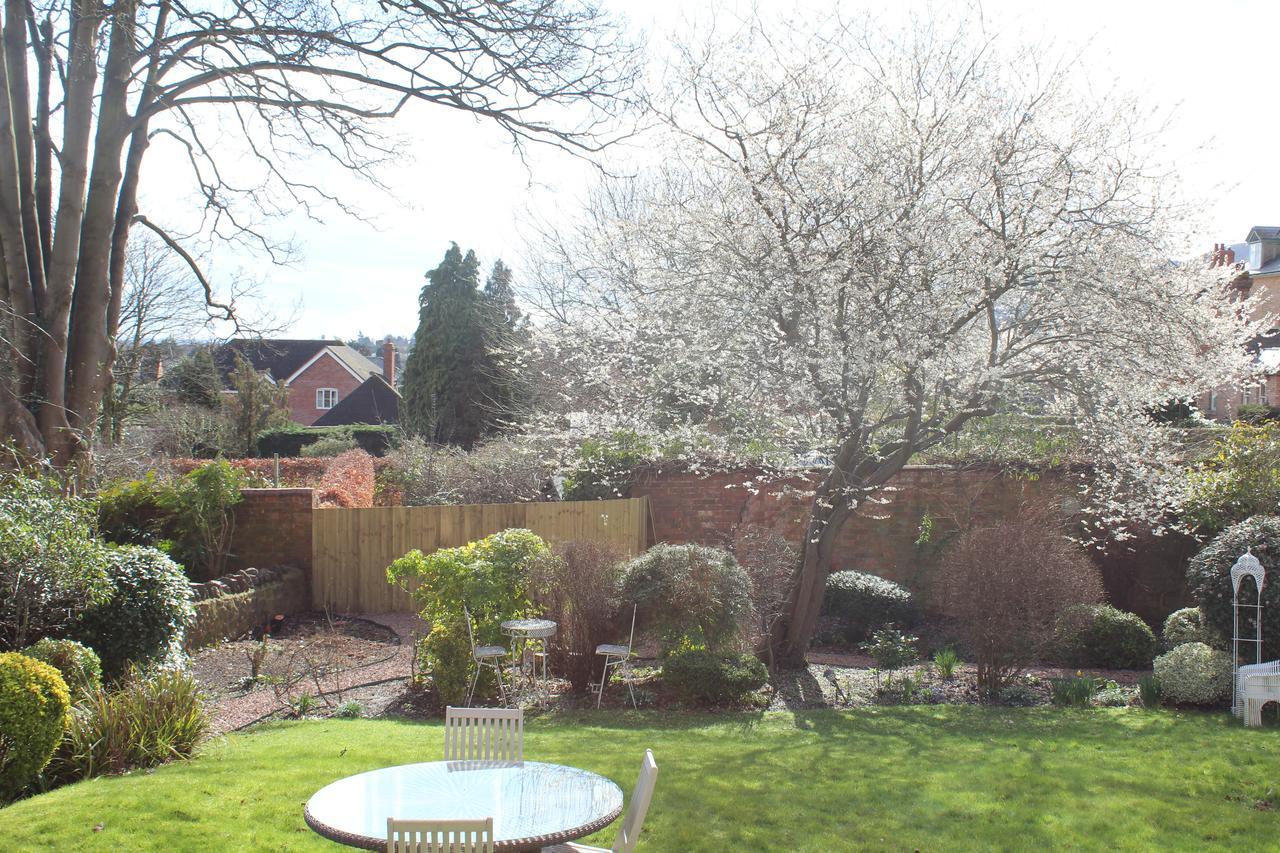 Copper Beech House Bed and Breakfast Malvern Exteriör bild